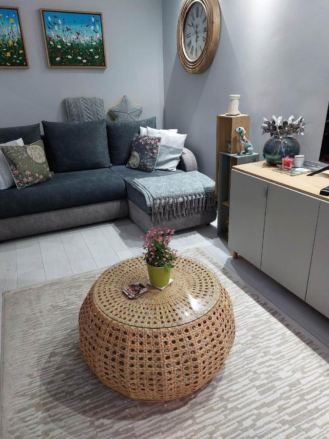 Bee Happy Apartament Września Exterior foto